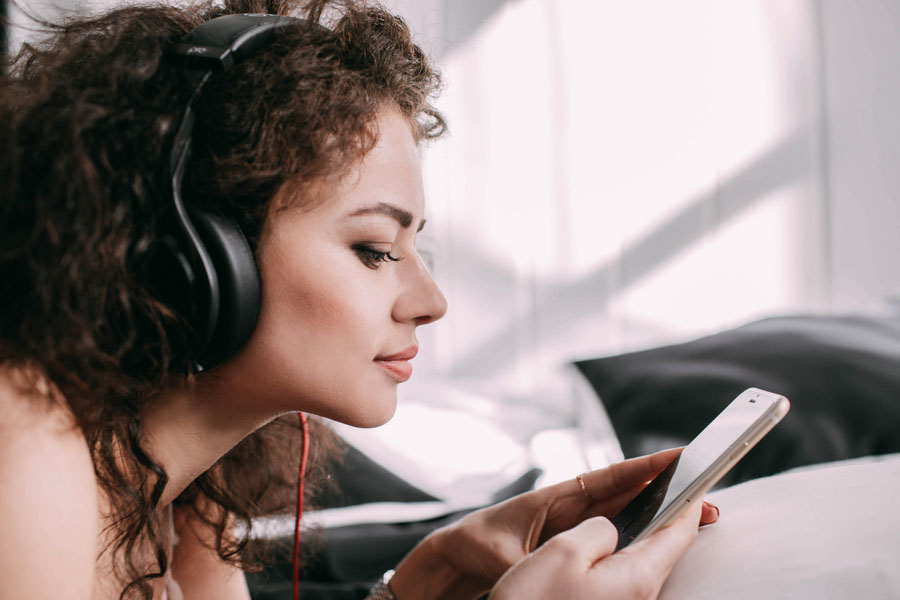Las 8 mejores apps para descargar música en iPhone (2026)